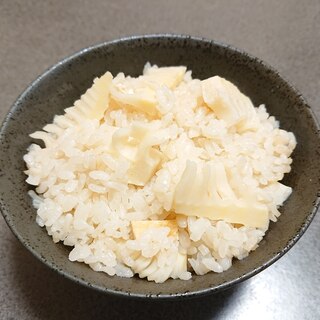 簡単なタケノコご飯